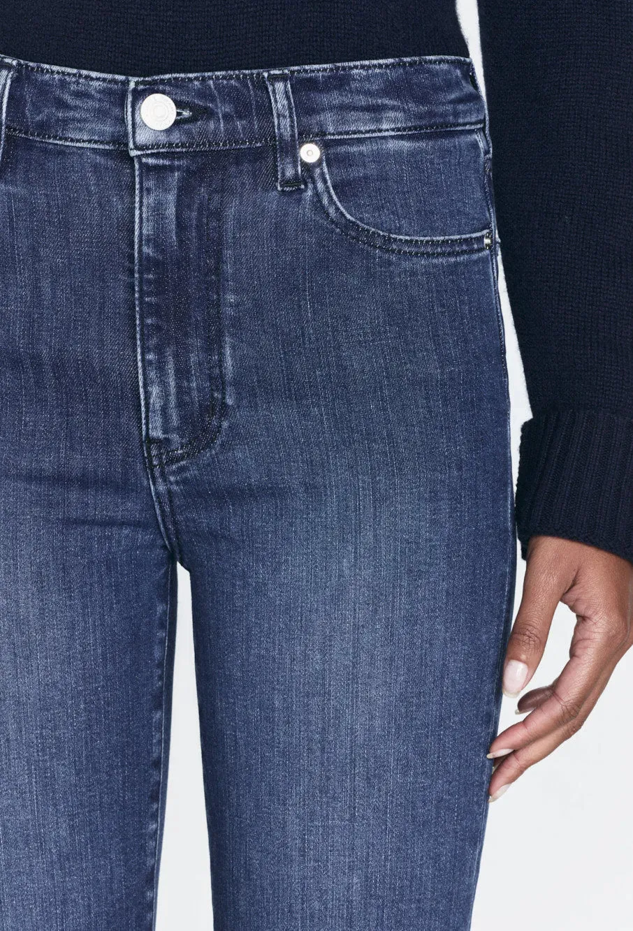 FRAME Le Sleek Straight
in Thunderstorm