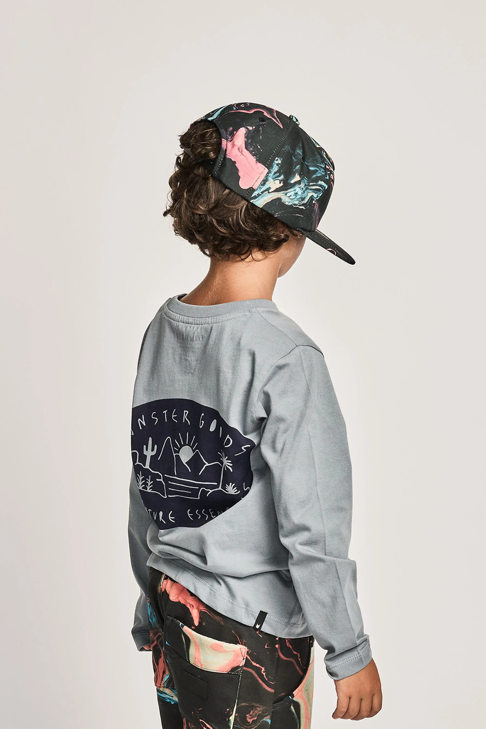ISLAND LS TEE