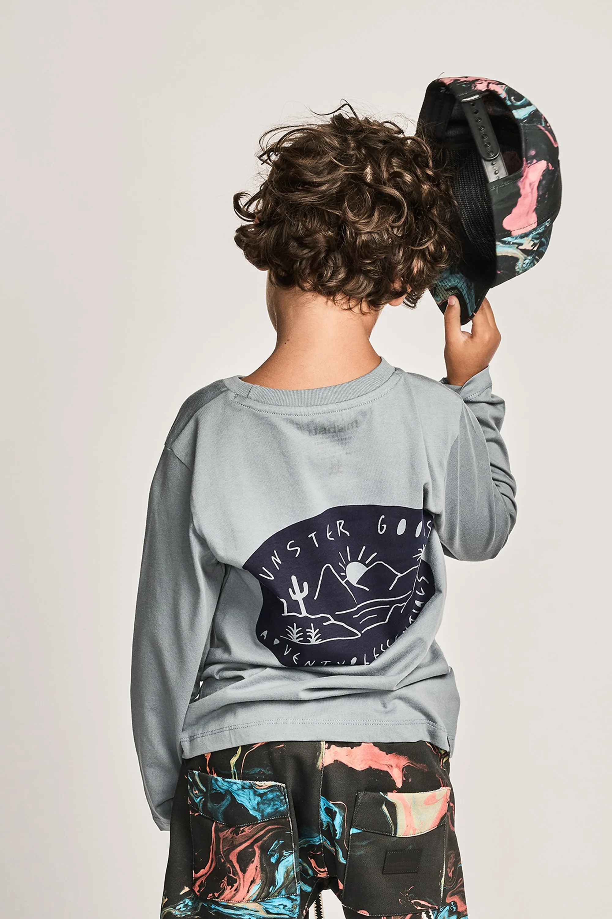 ISLAND LS TEE